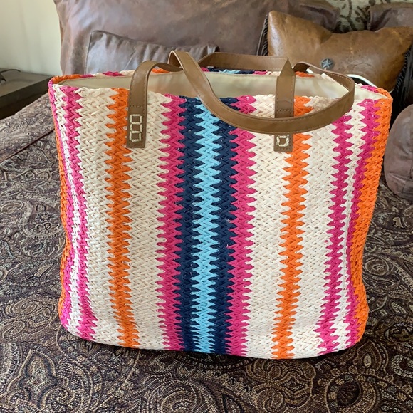 Martha Stewart Beach Tote - Picture 2 of 9